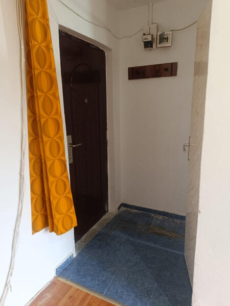 Berceni, Piata Resita,